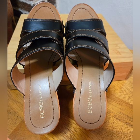 BCBGeneration Zadie Wedge Mule Black 9M - Picture 11 of 14